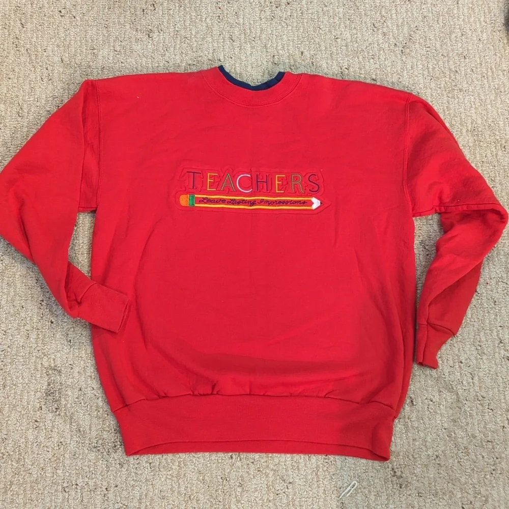 Vintage | Medium Embroidered 